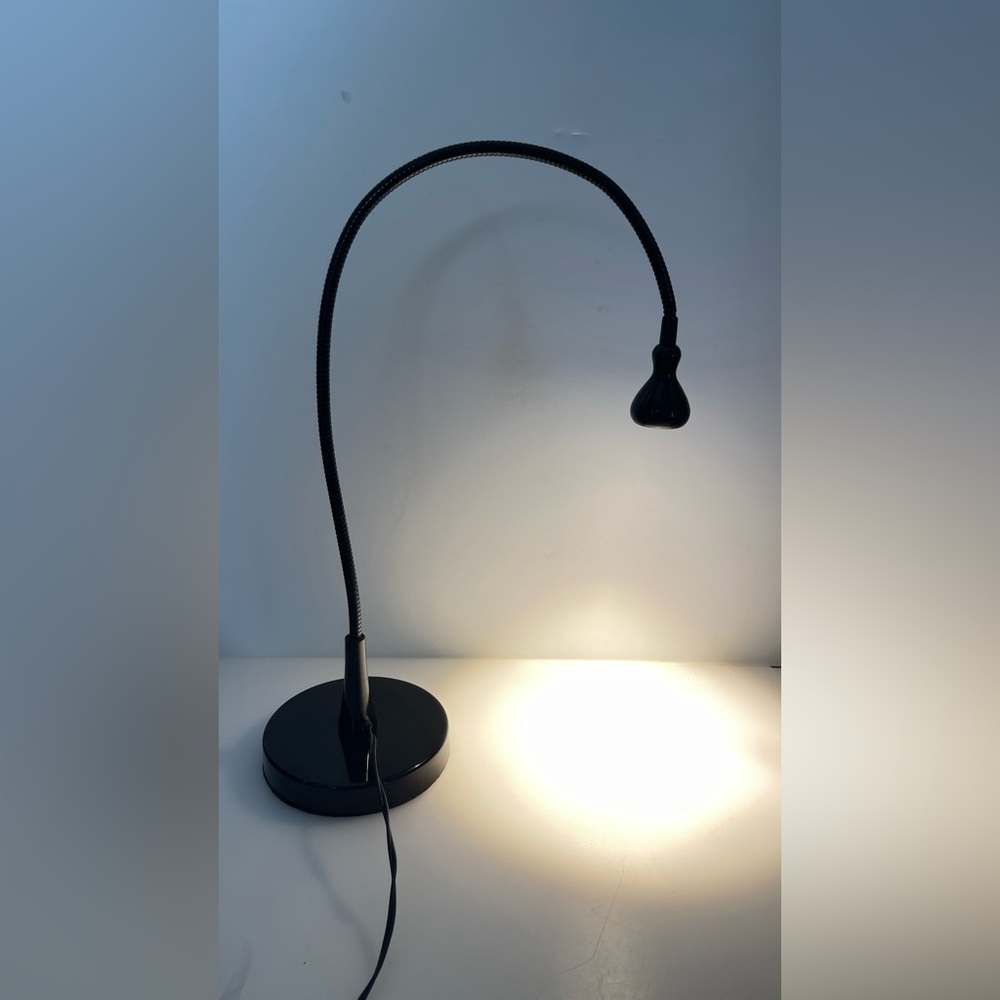 IKEA Jansjo LED Gooseneck Desk Lamp -Black Round  Base Discontinued